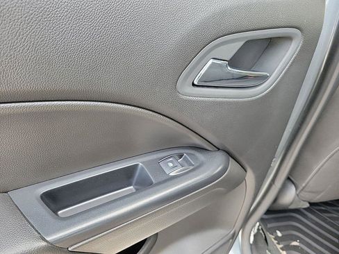 Used 2019 Chevrolet Colorado LT w/ LT Convenience Package image 14