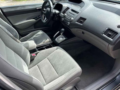 Used 2010 Honda Civic LX image 15