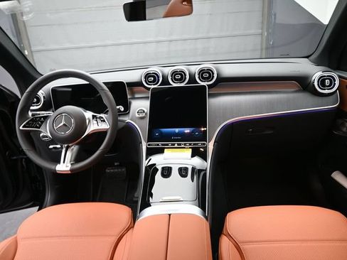 New 2026 Mercedes-Benz GLC 300 image 27