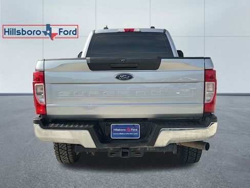 Used 2022 Ford F250 XL w/ STX Appearance Package image 9