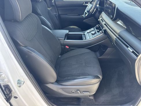 Used 2024 Hyundai Palisade Calligraphy image 13