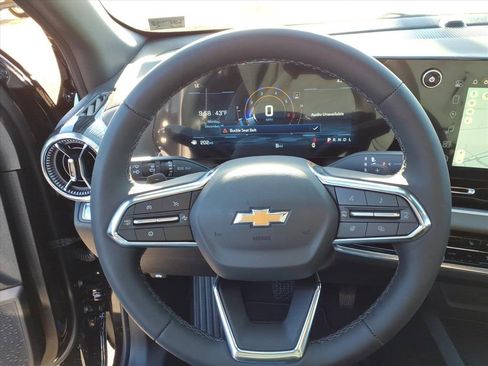 New 2026 Chevrolet Equinox LT w/ Convenience Package II image 21