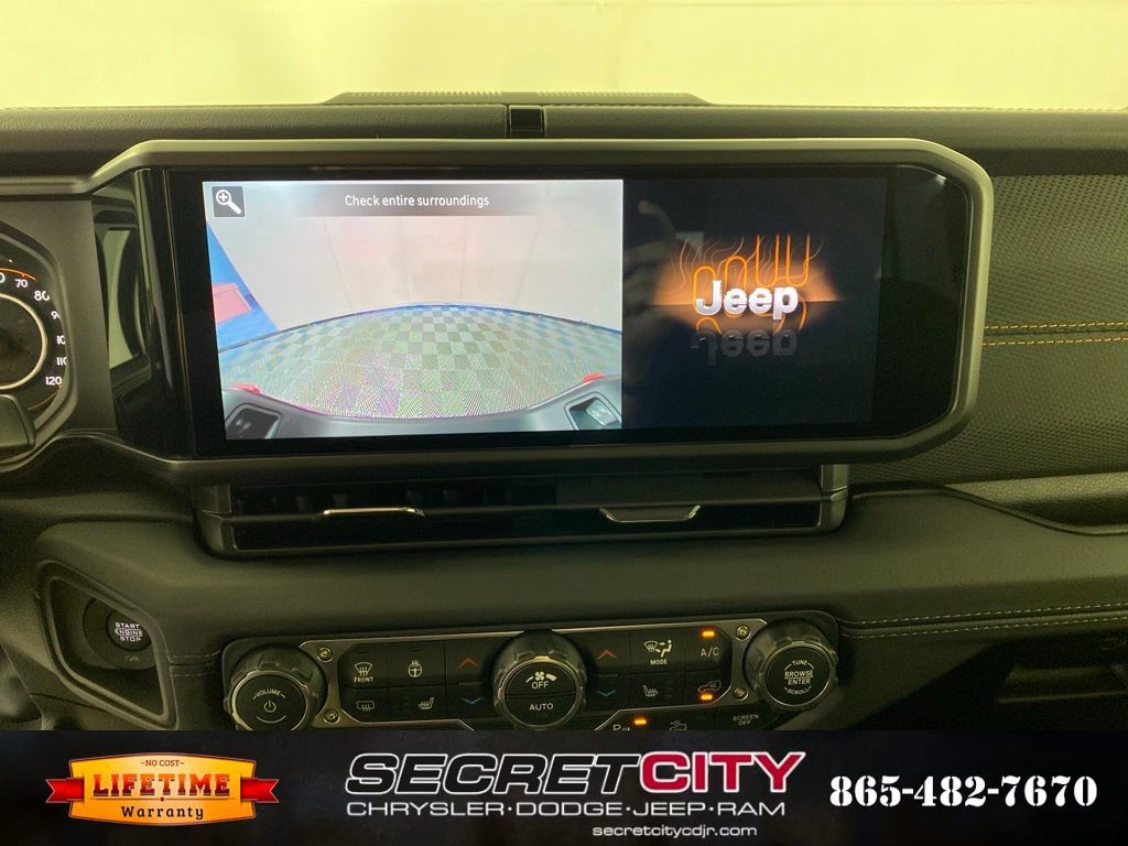 New 2026 Jeep Gladiator Mojave w/ Safety Group AWD/4WD image 23