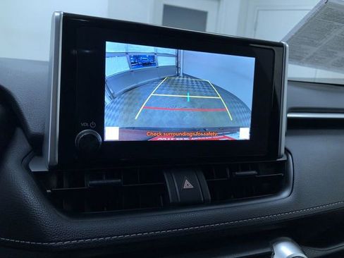 Certified 2023 Toyota RAV4 LE image 27