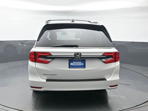 Used 2024 Honda Odyssey EX-L image 5