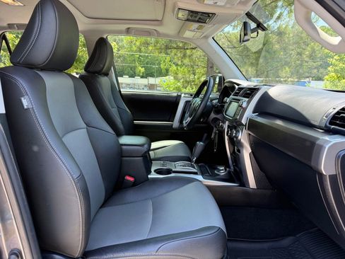 Used 2019 Toyota 4Runner SR5 Premium AWD/4WD image 35