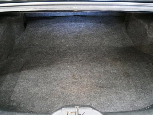 Used 2010 Ford Mustang GT image 10