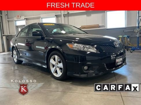 Used 2011 Toyota Camry SE w/ Fleet Convenience Pkg FWD image 1