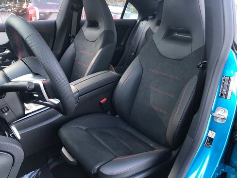 New 2026 Mercedes-Benz CLA 250 4MATIC image 33