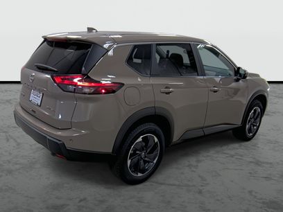 Used 2024 Nissan Rogue SV