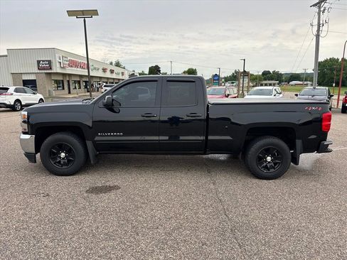 Used 2018 Chevrolet Silverado 1500 LT w/ All Star Edition AWD/4WD image 2