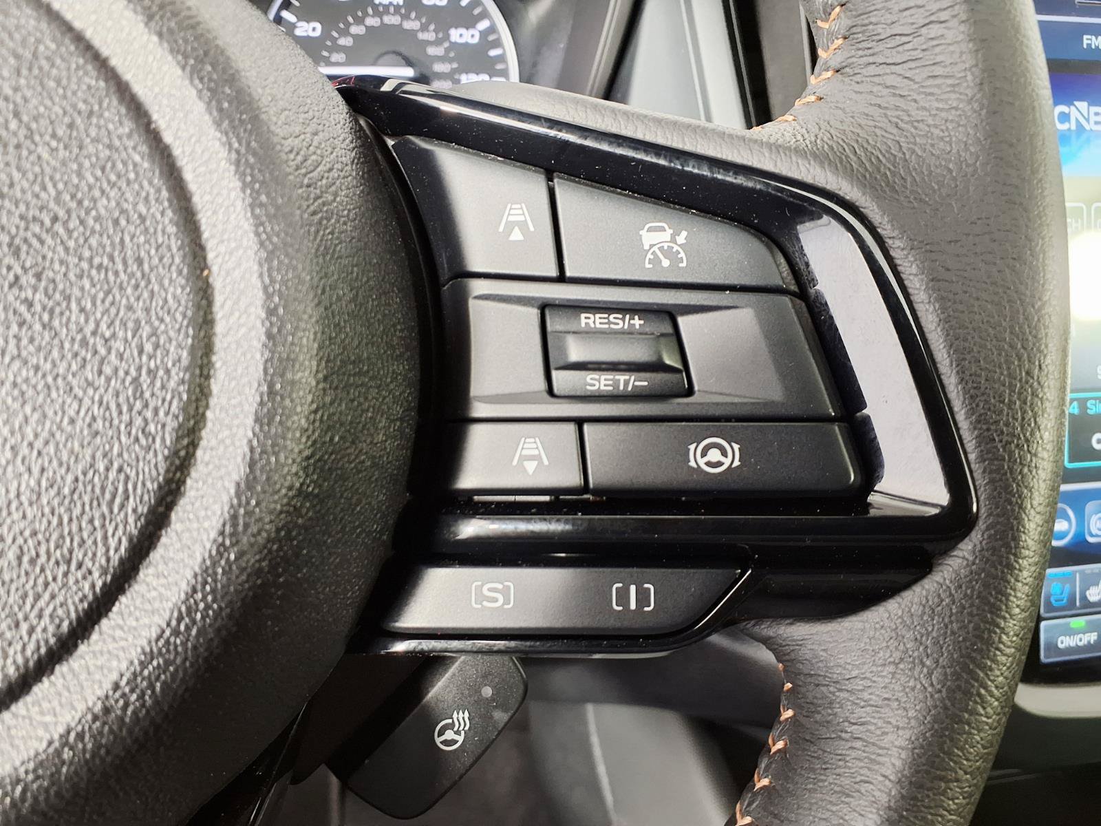 Used 2025 Subaru Forester Touring AWD/4WD image 20