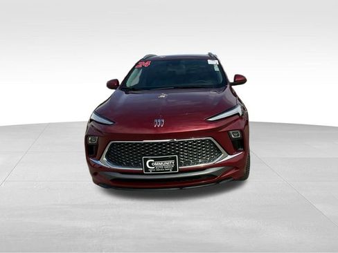 Certified 2024 Buick Encore GX Avenir image 3