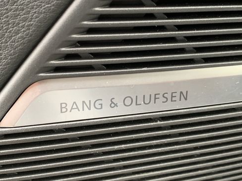 Certified 2025 Audi Q7 Premium Plus w/ Premium Plus Package image 12