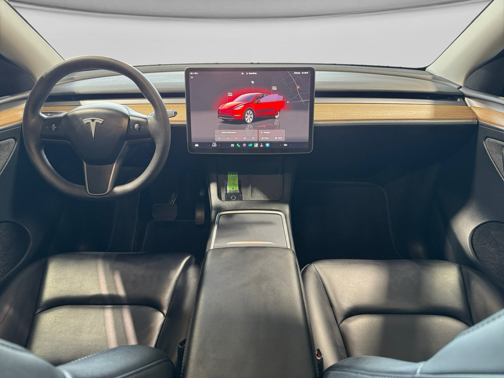 Used 2023 Tesla Model Y 2WD image 15