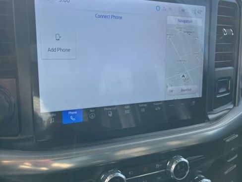 Used 2025 Ford F150 Lariat w/ Tow/Haul Package image 38