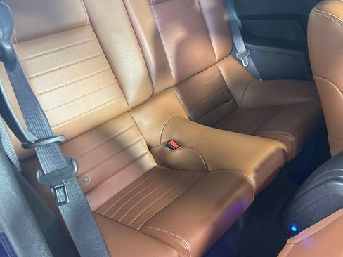 Used 2010 Ford Mustang GT RWD image 16