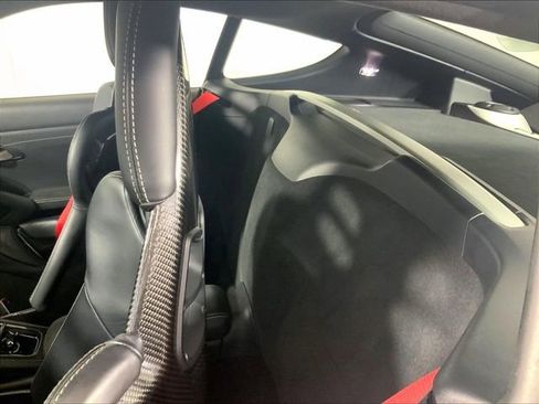 Certified 2022 Porsche 718 Cayman GT4 RWD image 22