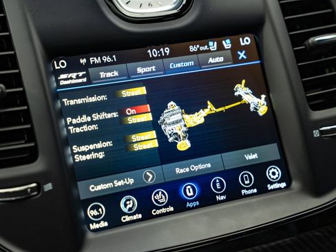 Used 2023 Chrysler 300 C RWD image 31