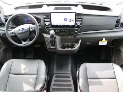 New 2026 Ford Transit 250 148 Medium Roof w/ Load Area Protection Package RWD image 10