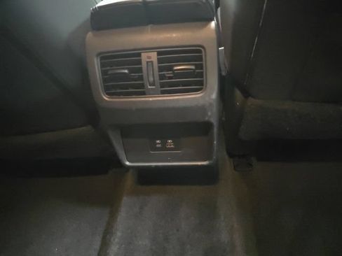 Used 2023 Nissan Rogue SV AWD/4WD image 9