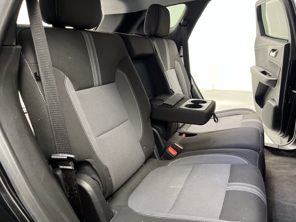 Used 2025 Chevrolet Blazer LT FWD image 21