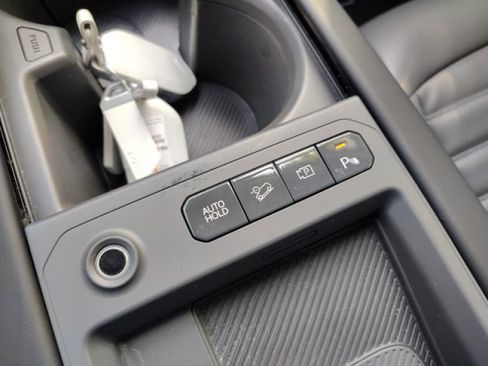 Used 2024 Kia EV9 Land AWD/4WD image 27