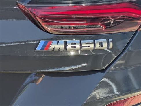 Used 2022 BMW M850i xDrive Convertible w/ Driving Assistance Package image 12