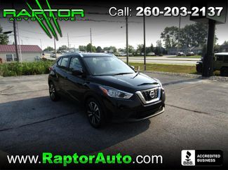 Used 2019 Nissan Kicks SV image 1