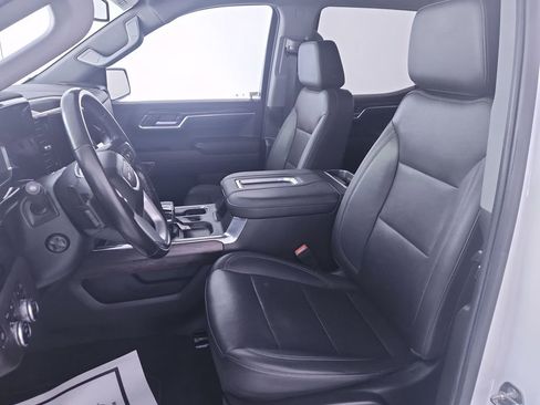 Used 2022 GMC Sierra 1500 SLT w/ SLT Premium Package AWD/4WD image 11