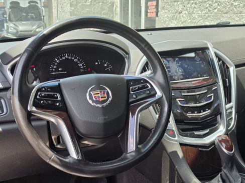 Used 2014 Cadillac SRX Luxury AWD/4WD image 7