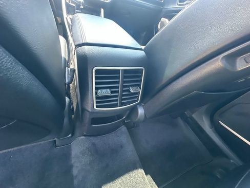 Used 2025 Kia Sportage EX w/ Premium Package AWD/4WD image 29