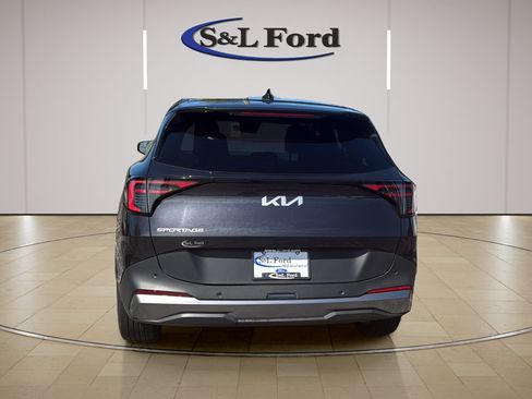 Used 2026 Kia Sportage LX FWD image 6