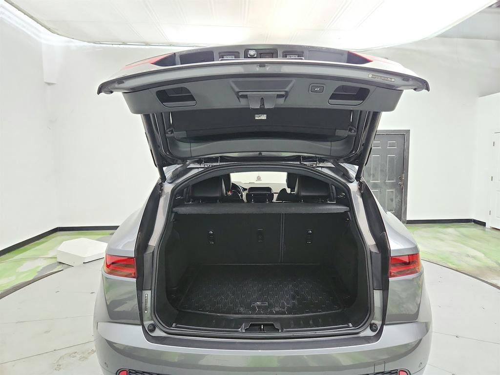Used 2020 Jaguar E-PACE Checkered Flag AWD/4WD image 32