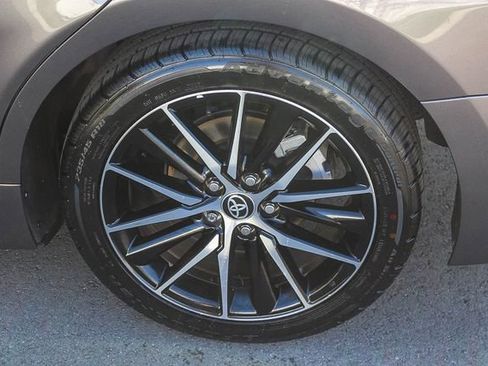 Used 2023 Toyota Camry SE w/ Convenience Package image 12