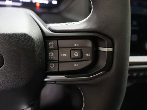 New 2026 Jeep Cherokee Overland image 24