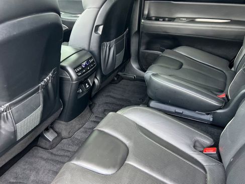 Used 2022 Hyundai Palisade Limited image 10
