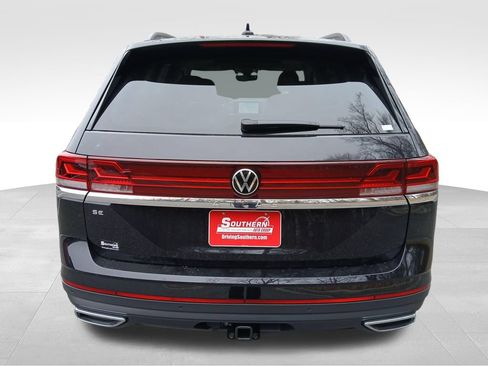 New 2026 Volkswagen Atlas SE FWD image 4