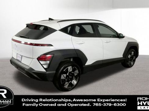Used 2025 Hyundai Kona SEL image 9