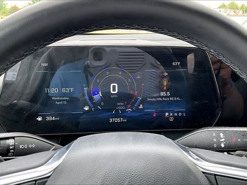 Used 2025 Chevrolet Equinox LT FWD image 18
