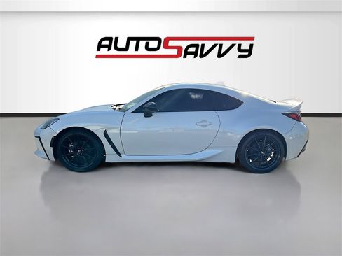 Used 2023 Toyota GR86 Premium image 4