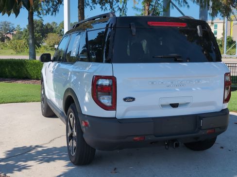 Used 2022 Ford Bronco Sport Outer Banks w/ Tech Package AWD/4WD image 8