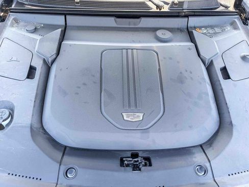 Certified 2024 Cadillac Lyriq Luxury AWD/4WD image 55