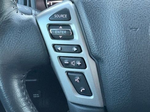Certified 2024 Nissan Titan SV w/ SV Convenience Package image 20