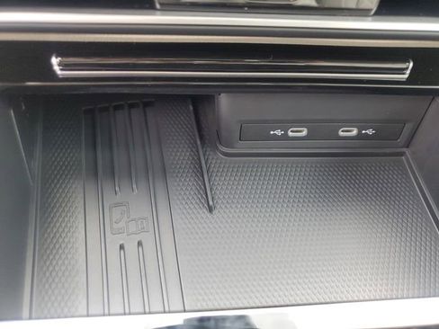 New 2026 Volkswagen Atlas SEL Premium R-Line image 23