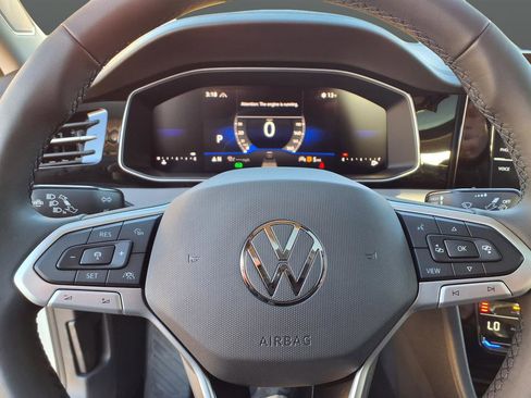 New 2026 Volkswagen Jetta SE FWD image 41