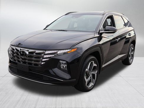 Used 2023 Hyundai Tucson Limited AWD/4WD image 3
