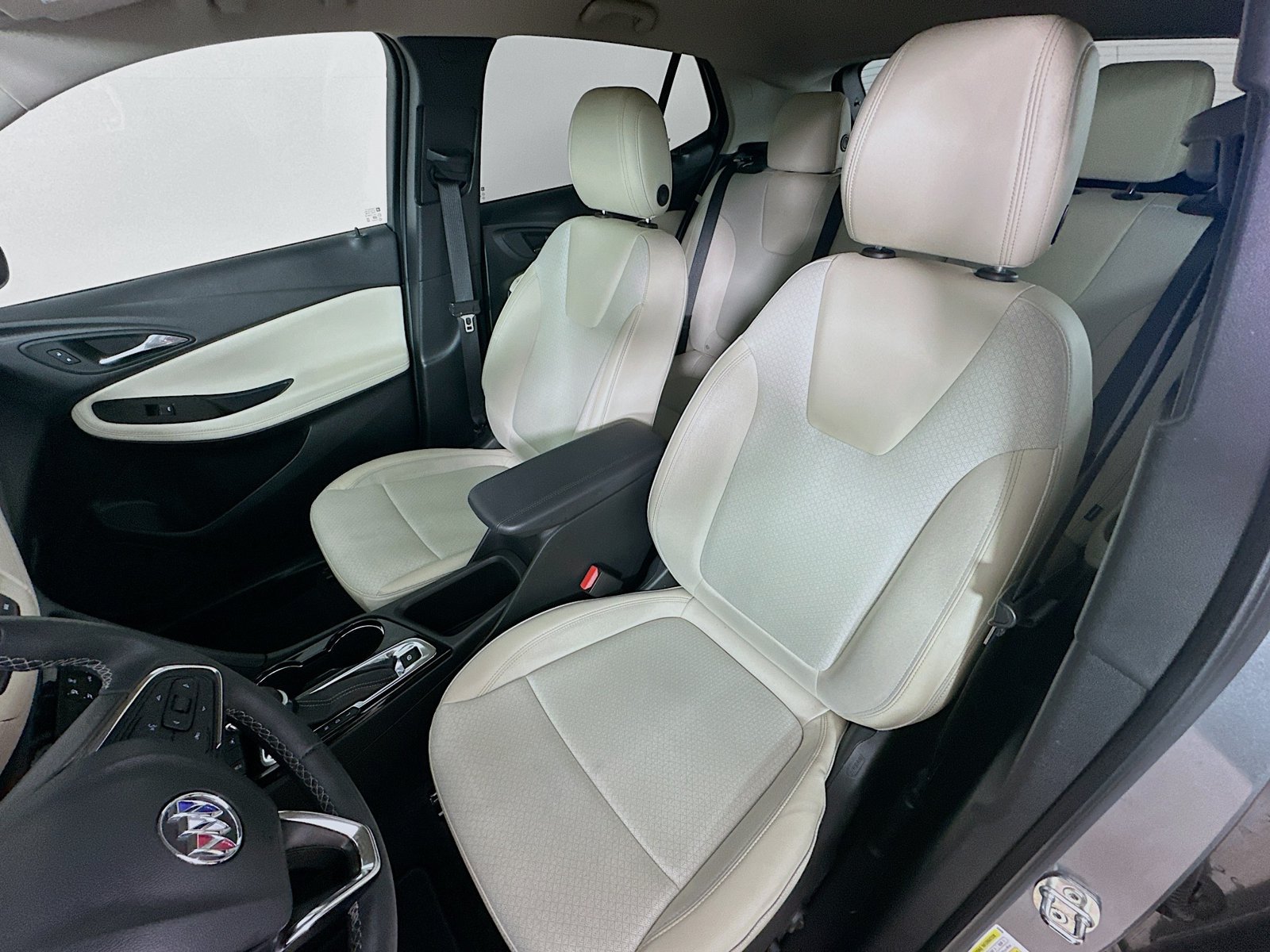 Used 2023 Buick Encore GX Preferred w/ Cold Weather Comfort Package FWD image 30