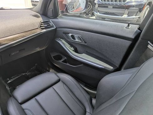 Used 2021 BMW 330i Sedan RWD image 16