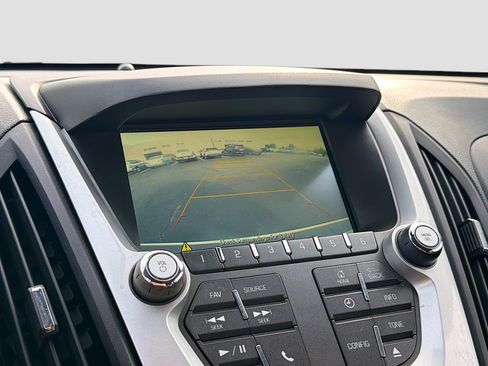 Used 2015 Chevrolet Equinox LT FWD image 17